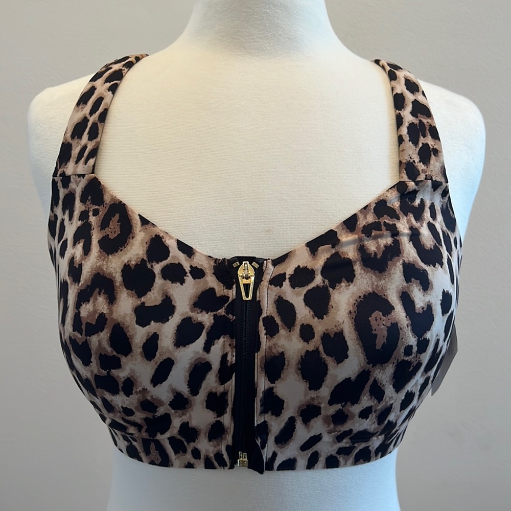 Victoria’s Secret Knockout Front Close Bra NEW
